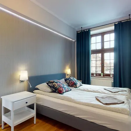 Market Square View Cozy 2 As R425 فروتسواف