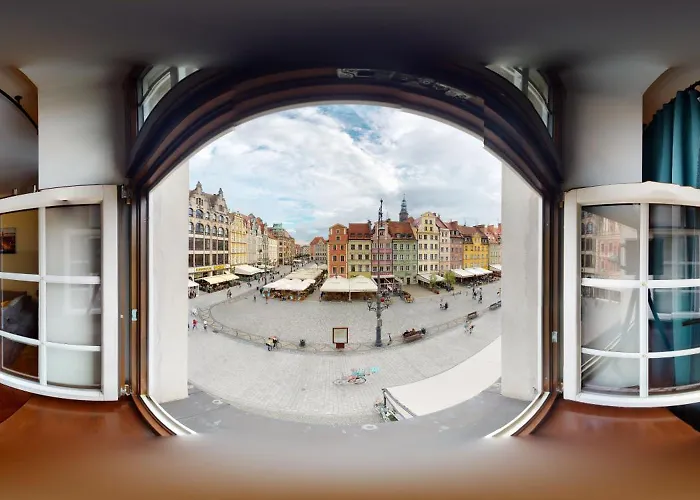 Market Square View Cozy 2 As R425 *